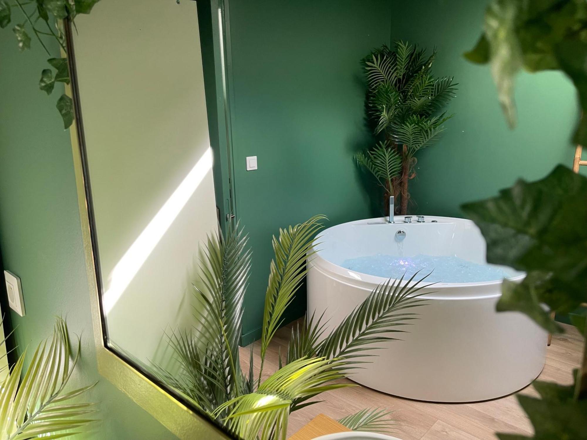 Evasion Exotique - Suite Selva - Jaccuzzi Privatif Amiens Zewnętrze zdjęcie